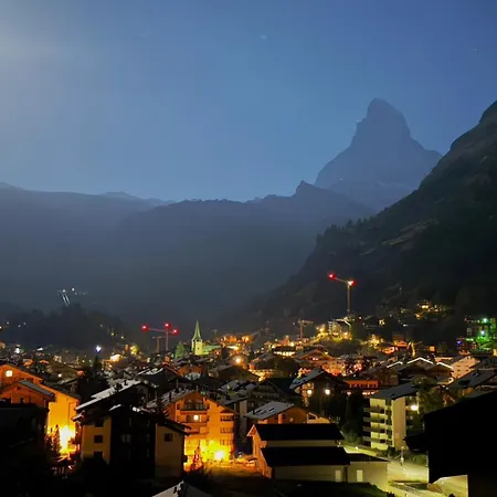Capri Matterhorn View Apartament Zermatt